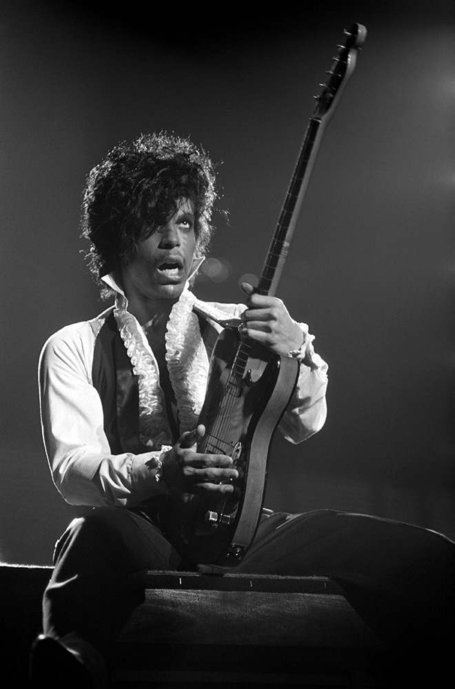 Prince performing in Philadelphia at the Tower Theater